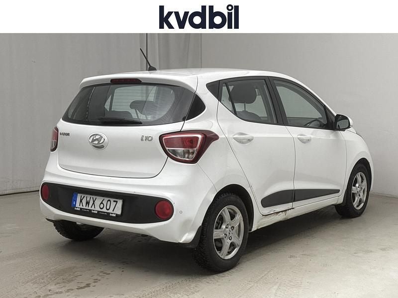 Begagnad Hyundai i10 2018 Vit Halvkombi