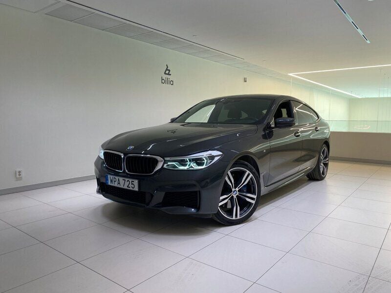 Grå Begagnad 2018 BMW 630 M Sport Sportkupé | 379 000 kr - Bild 1/4