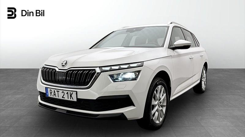 Vit Begagnad 2023 Skoda Kamiq Adventure SUV | 224 900 kr (Marknadspris) - Bild 1/4
