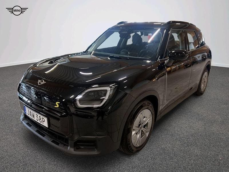 Svart Begagnad 2024 Mini Countryman SUV | 409 900 kr - Bild 1/4