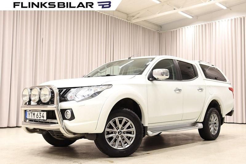 Vit Begagnad 2019 Mitsubishi L200 Pickup | 299 900 kr (Lite dyr) - Bild 1/4