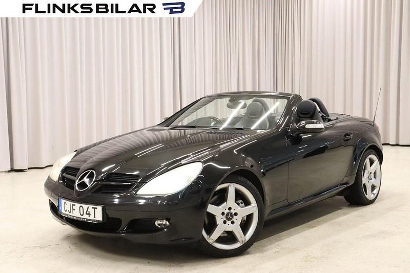 Svart Begagnad 2005 Mercedes SLK350 Cab | 69 900 kr - Bild 1/4