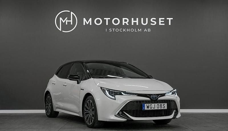 Begagnad Toyota Corolla Hybrid Executive 122 HK (89 kW) 2019 Vit Halvkombi