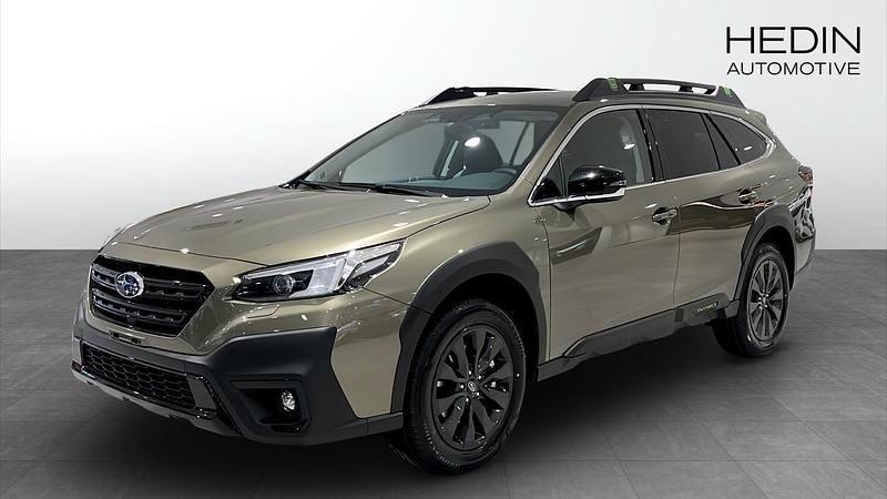 Grön (green) Ny 2025 Subaru Outback SUV | 476 800 kr - Bild 1/4