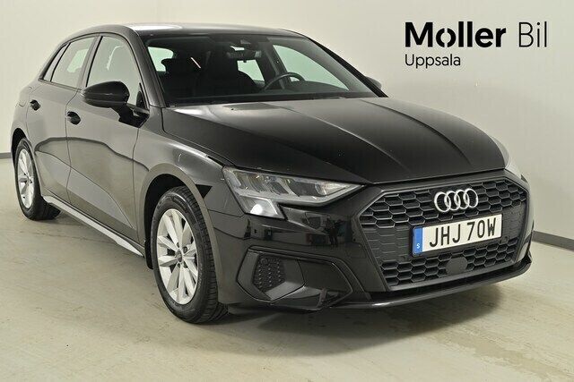 Brilliantsvart Begagnad 2022 Audi A3 Proline | 219 900 kr (Bra pris) - Bild 1/4