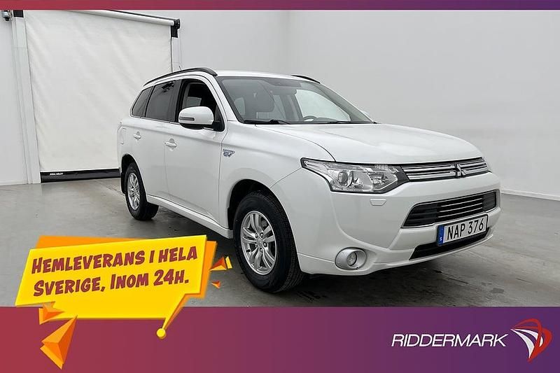 Vit Begagnad 2014 Mitsubishi Outlander P-HEV SUV | 132 700 kr (Marknadspris) - Bild 1/3