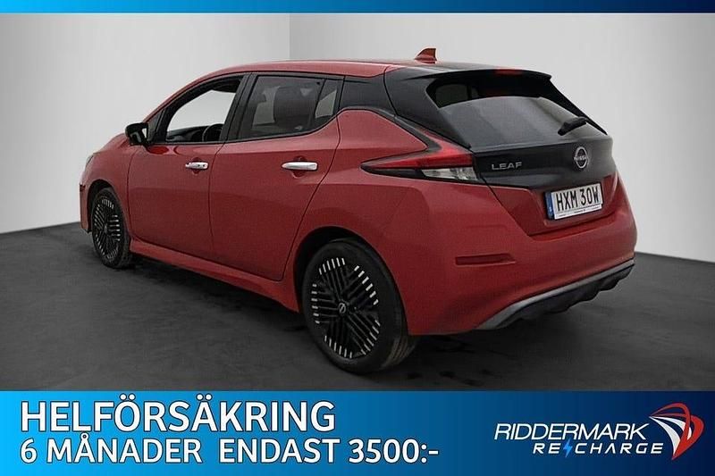Begagnad Nissan Leaf 360º 160 kW (218 HK) 2023 Röd Halvkombi