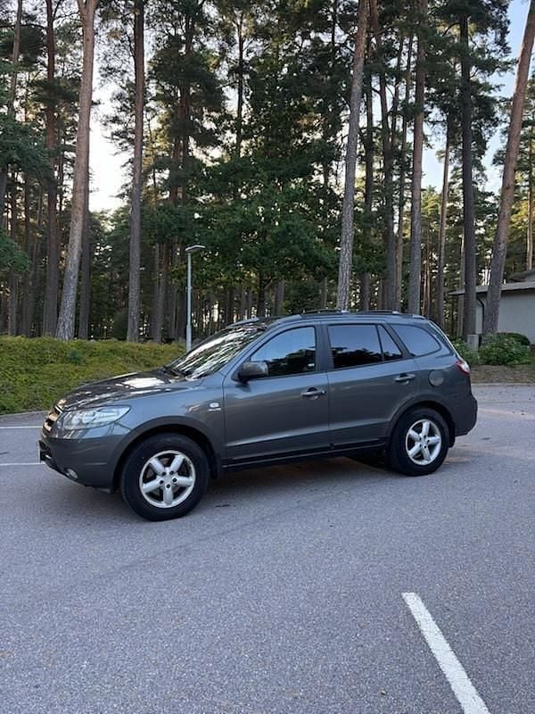 Silver Begagnad 2006 Hyundai Santa Fe SUV | 45 000 kr (Bra pris) - Bild 1/4