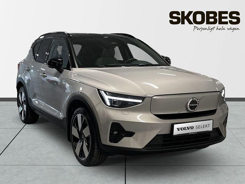Silver Begagnad 2025 Volvo EX40 Ultra SUV | 529 100 kr - Bild 1/3