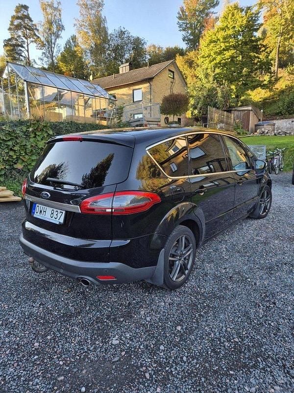 Svart Begagnad 2011 Ford S-MAX Business Edition Minibuss | 65 000 kr (Marknadspris) - Bild 1/4