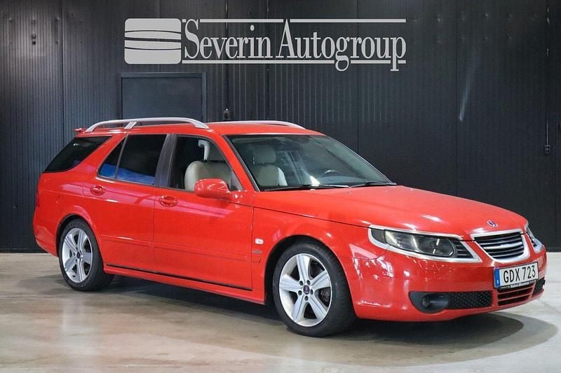 Röd Begagnad 2010 Saab 9-5 Griffin Kombi | 99 000 kr - Bild 1/4