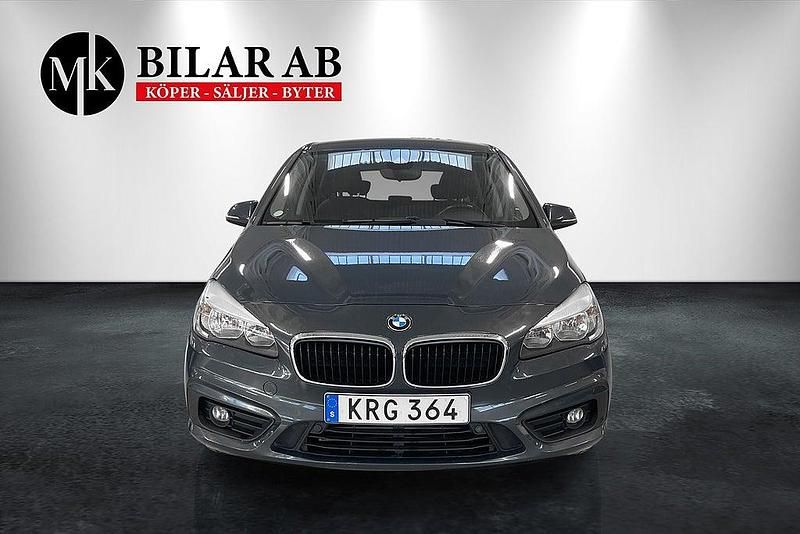 Begagnad BMW 218 Active Tourer Advantage 136 HK (100 kW) 2014 Grå Minibuss
