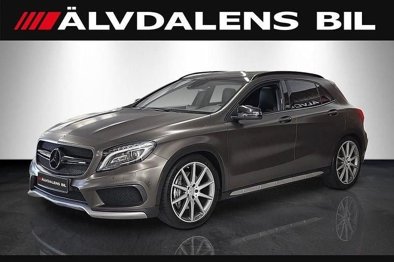 Begagnad Mercedes GLA45 AMG AMG 360 HK (264 kW) 2015 Svart SUV