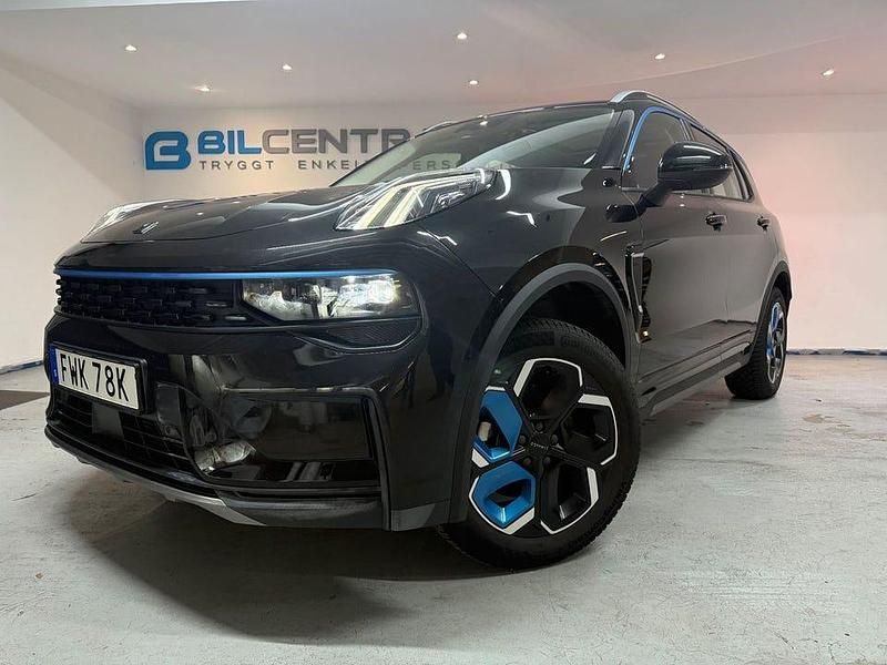 Svart Begagnad 2021 Lynk & Co 01 SUV | 254 900 kr (Bra pris) - Bild 1/4