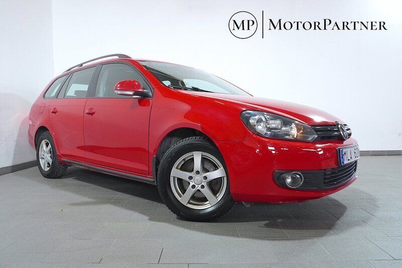Röd Begagnad 2011 VW Golf VII Kombi | 64 900 kr (Marknadspris) - Bild 1/4