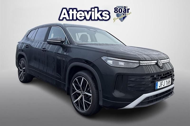 Svart Ny 2025 VW Tayron Edition SUV | 469 900 kr (Marknadspris) - Bild 1/4