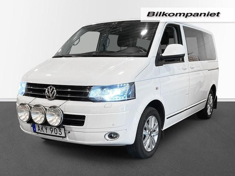 Vit Begagnad 2014 VW Multivan Van | 275 000 kr - Bild 1/4