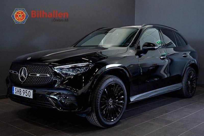 Svart Begagnad 2024 Mercedes GLC300 AMG SUV | 689 900 kr (Marknadspris) - Bild 1/4