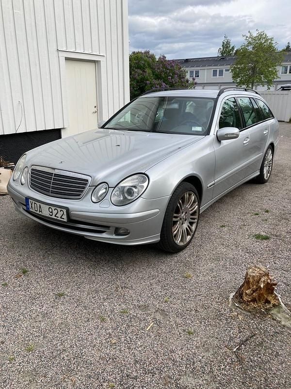 Begagnad 2006 Mercedes E200 Kombi | 35 000 kr (Bra pris) - Bild 1/3