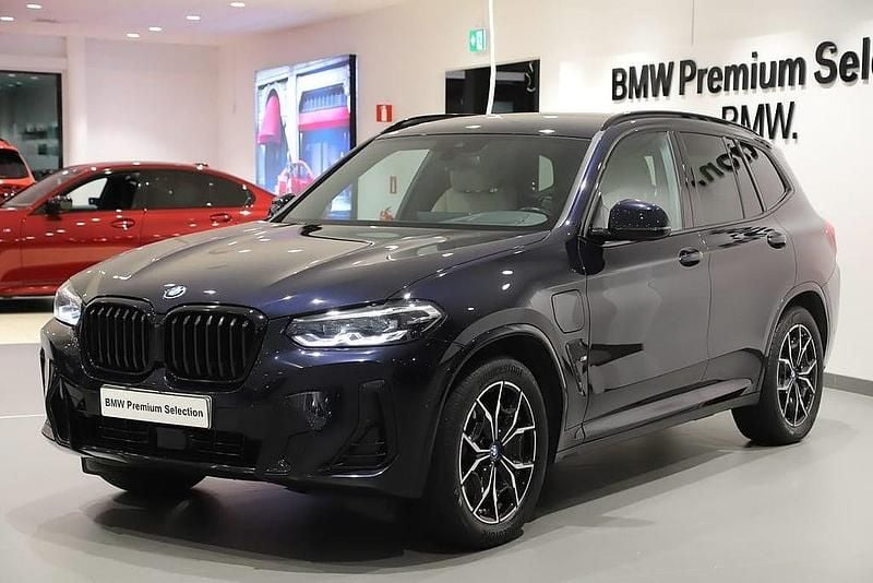 Svart Begagnad 2022 BMW X3 M Sport SUV | 519 000 kr - Bild 1/3
