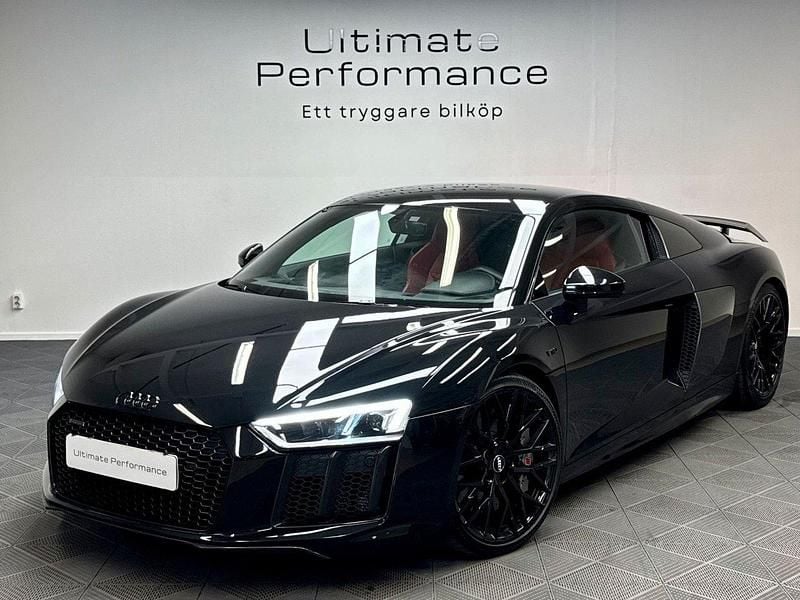 Begagnad 2017 Audi R8 Coupé Exclusive Sportkupé | 1 399 000 kr - Bild 1/4