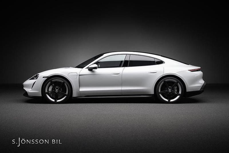 Begagnad Porsche Taycan 2022