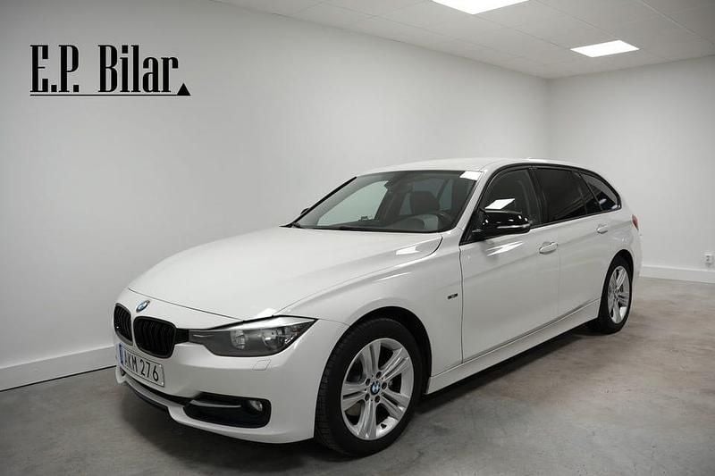 Begagnad BMW 320 Sport Line 184 HK (135 kW) 2012 Vit Kombi