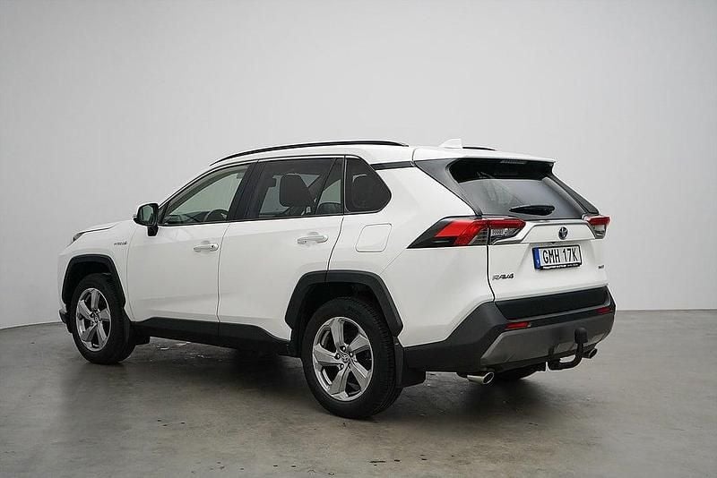 Begagnad Toyota RAV4 Hybrid 2019 Vit SUV