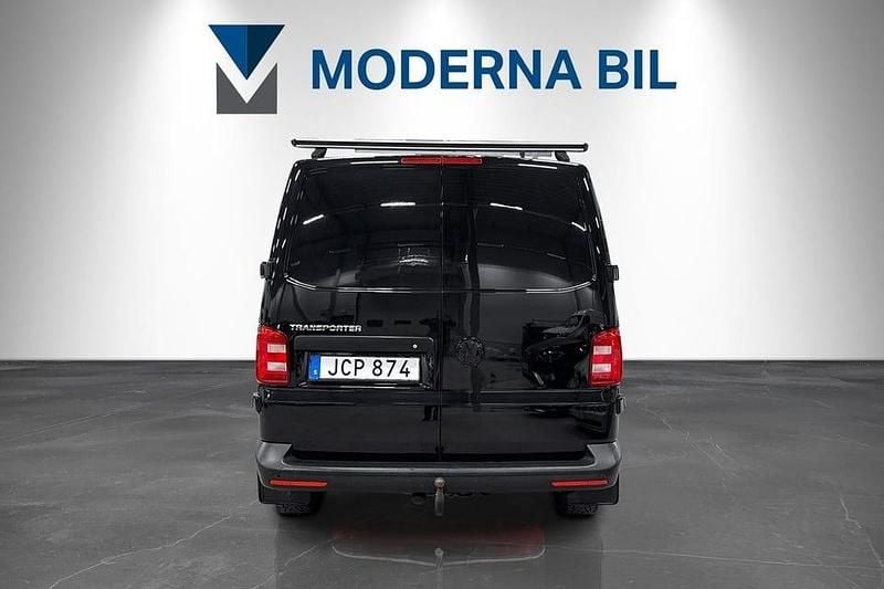 Begagnad VW T6 150 HK (110 kW) 2018 Svart Van
