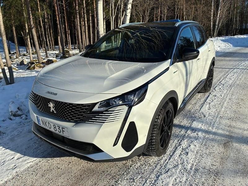Begagnad Peugeot 3008 Ultimate 300 HK (220 kW) 2021 SUV