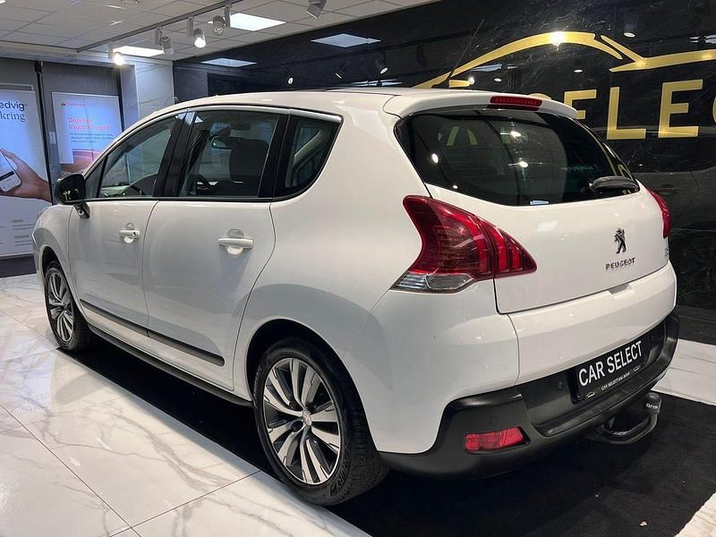 Begagnad Peugeot 3008 131 HK (96 kW) 2015 Vit Kombi