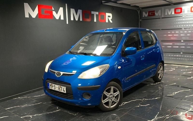 Blå Begagnad 2010 Hyundai i10 Halvkombi | 50 000 kr (Marknadspris) - Bild 1/4