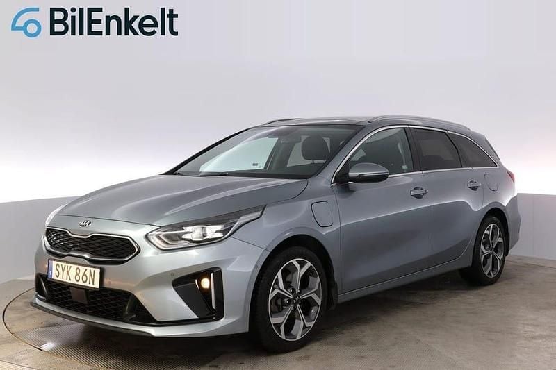 Begagnad Kia Ceed Sportswagon Plus 143 HK (105 kW) 2020 Grå Kombi