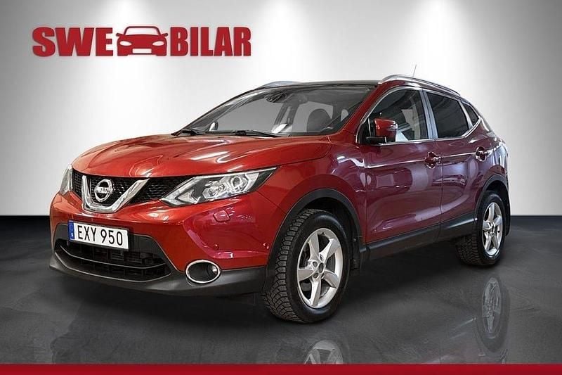 Röd Begagnad 2017 Nissan Qashqai 360º SUV | 149 900 kr (Bra pris) - Bild 1/4