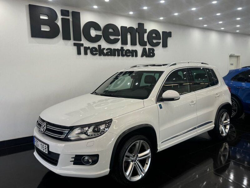 Vit Begagnad 2012 VW Tiguan Sportline SUV | 149 900 kr (Lite dyr) - Bild 1/4