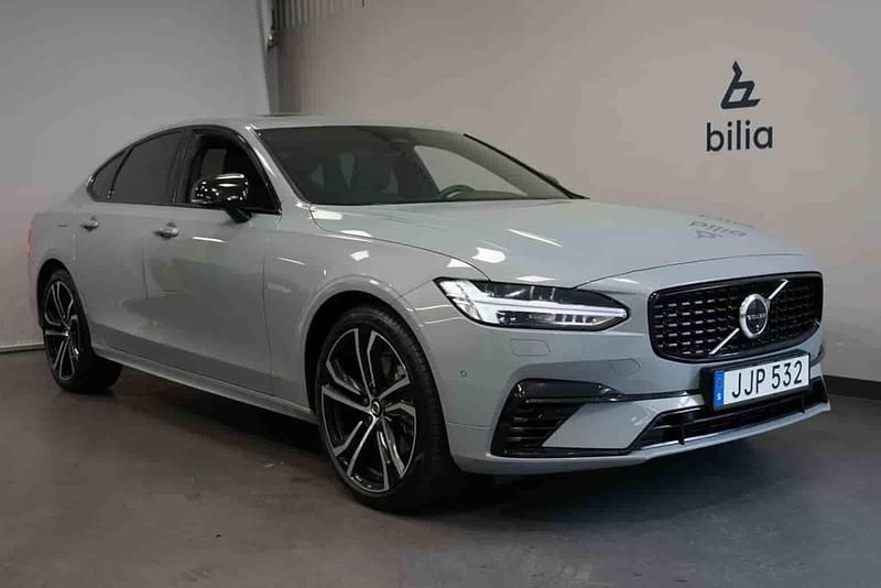 Grå Begagnad 2024 Volvo S90 Sedan | 484 900 kr - Bild 1/1