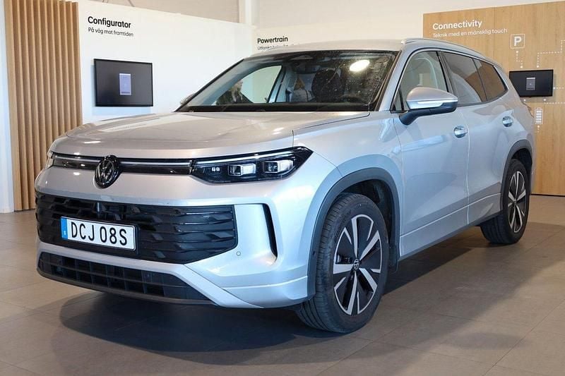 Silver Begagnad 2025 VW Tayron Edition SUV | 469 900 kr (Dyr) - Bild 1/2