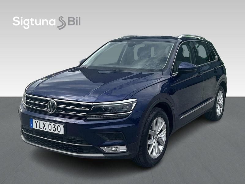 Mörkblå Begagnad 2017 VW Tiguan GT SUV | 209 900 kr (Bra pris) - Bild 1/3