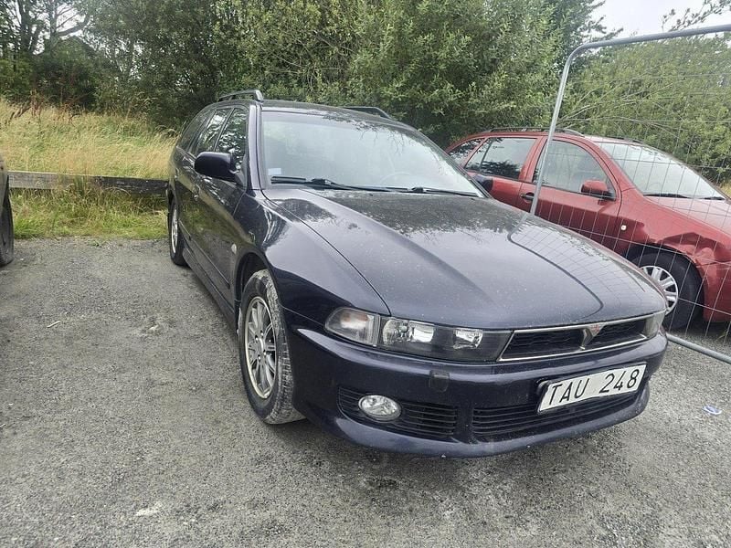 Blå Begagnad 2001 Mitsubishi Galant Kombi | 12 000 kr - Bild 1/4