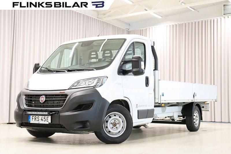 Vit Begagnad 2020 Fiat Ducato Van | 319 900 kr - Bild 1/4