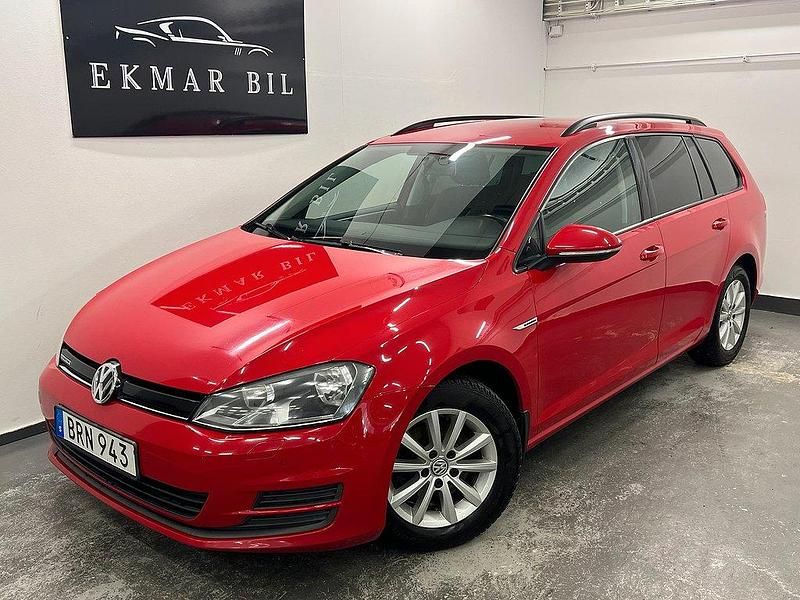 Röd Begagnad 2014 VW Golf VII Kombi | 94 900 kr (Marknadspris) - Bild 1/4