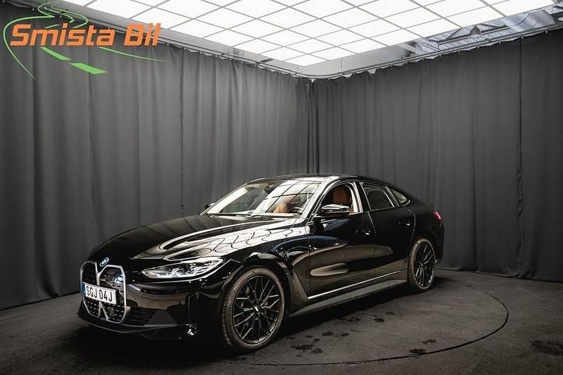 Begagnad BMW i4 250 kW (340 HK) 2023 Svart Sedan