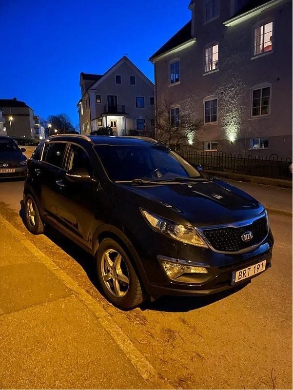 Svart Begagnad 2014 Kia Sportage Comfort SUV | 129 000 kr (Marknadspris) - Bild 1/1