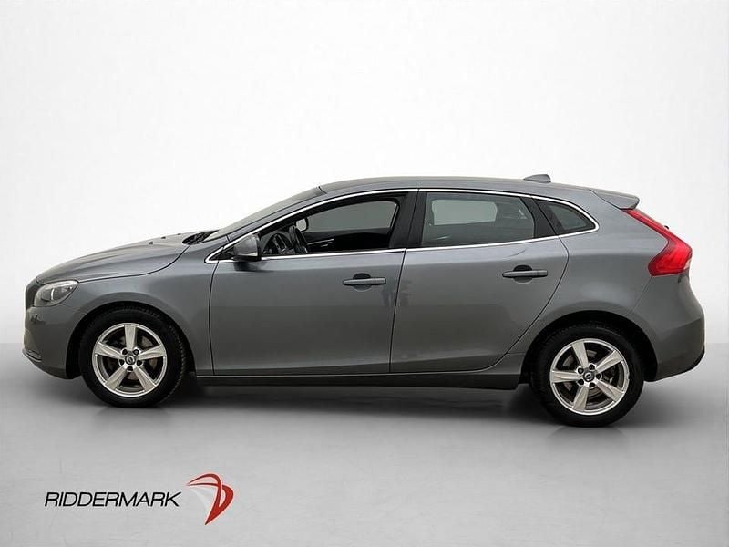 Begagnad Volvo V40 116 HK (85 kW) 2015 Grå Halvkombi