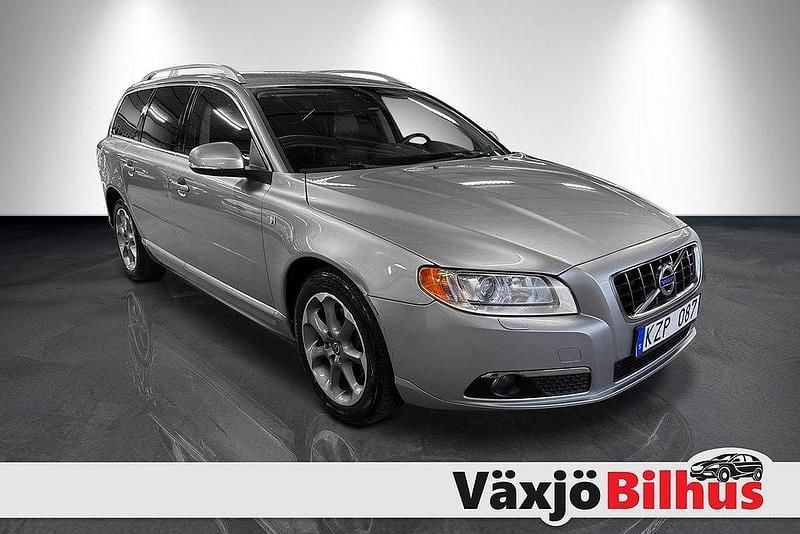 Silver Begagnad 2011 Volvo V70 Ocean Race Kombi | 99 900 kr (Lite dyr) - Bild 1/4