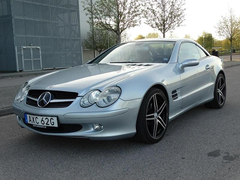 Silver Begagnad 2005 Mercedes SL350 AMG Cab | 179 000 kr - Bild 1/4