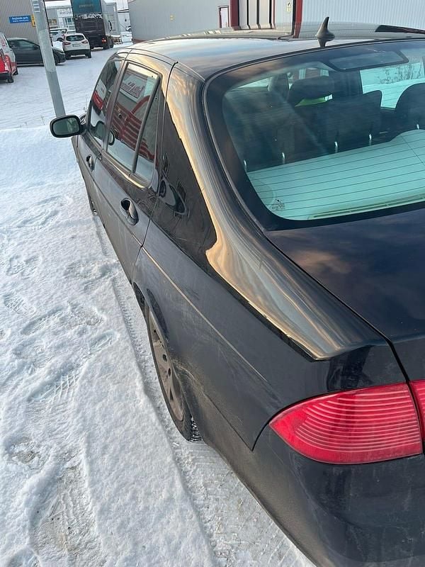 Svart Begagnad 2007 Saab 9-5 Sedan | 10 000 kr (Superpris) - Bild 1/3