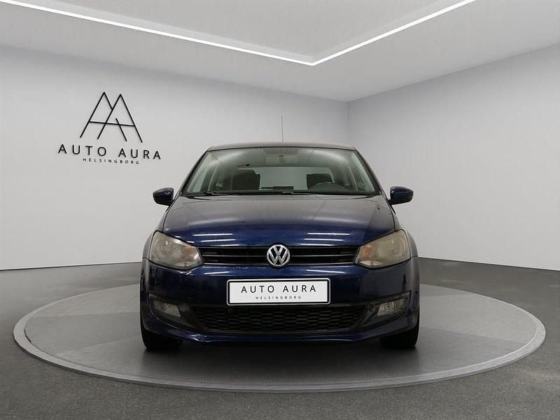 Begagnad VW Polo 90 HK (66 kW) 2010 Blå Halvkombi
