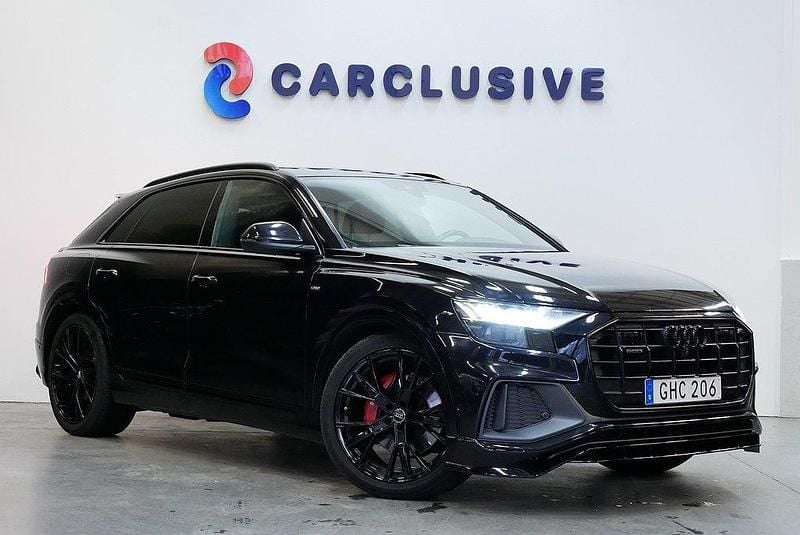 Svart Begagnad 2018 Audi Q8 S-Line SUV | 499 900 kr (Lite dyr) - Bild 1/4