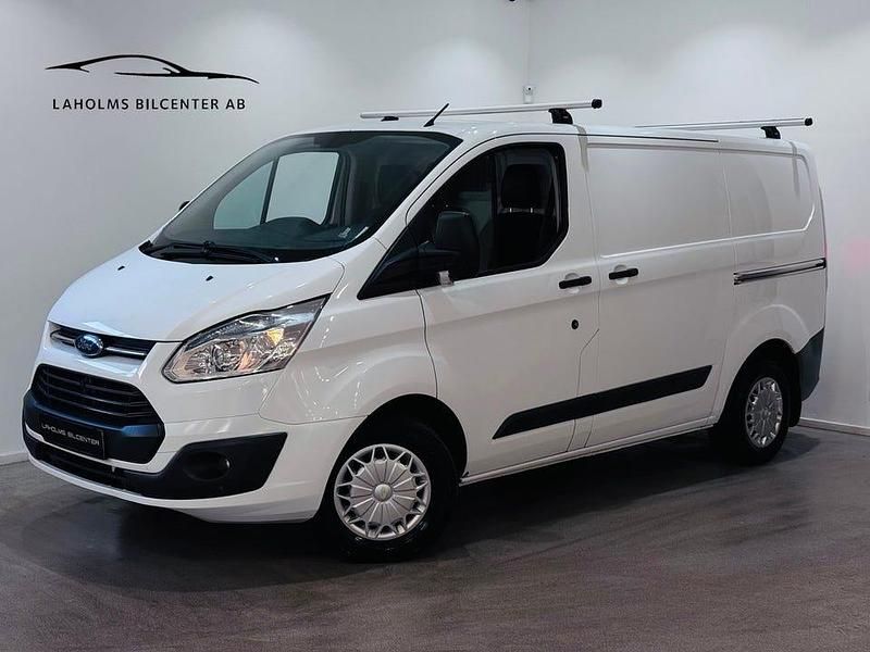 Vit Begagnad 2015 Ford Transit Custom | 99 900 kr (Marknadspris) - Bild 1/4